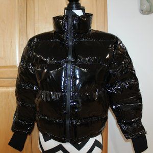 Puffer Jacket High Gloss Black Finish